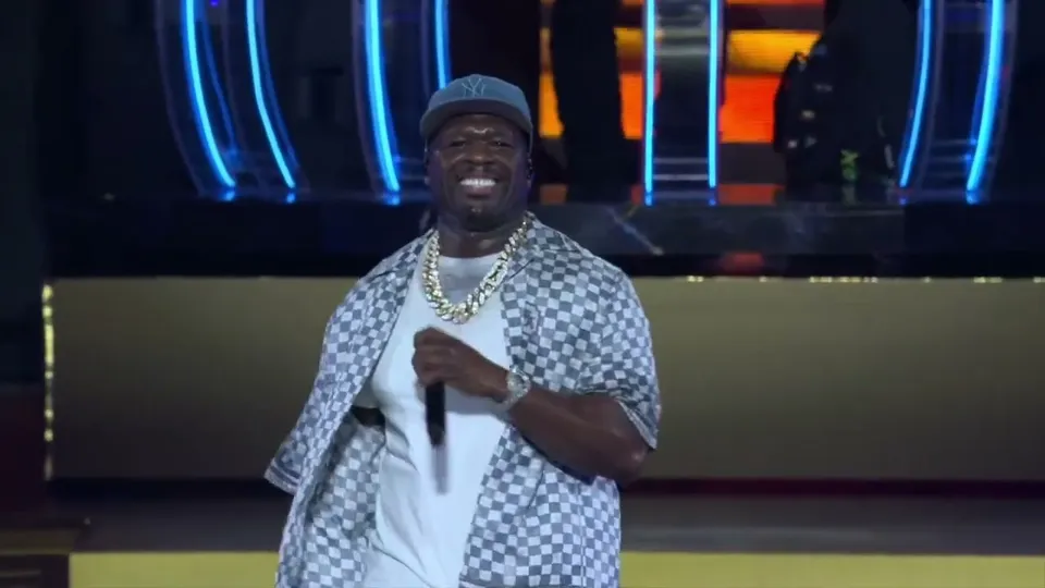 50 Cent performing No One Told Us live in Malaysia